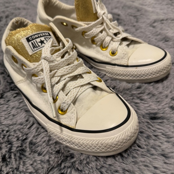 Converse White Chuck Taylor All-Star Lift Sneakers - Picture 8 of 12